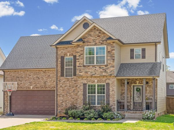 1104 Christian James Dr, Clarksville, TN 37043