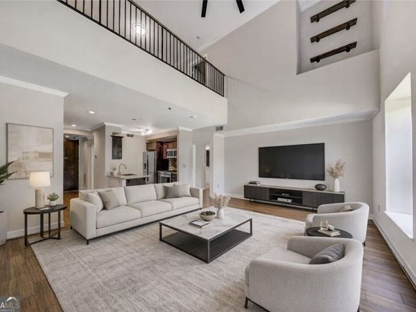 2626 Peachtree Road NW, Unit 412, Atlanta, GA 30305