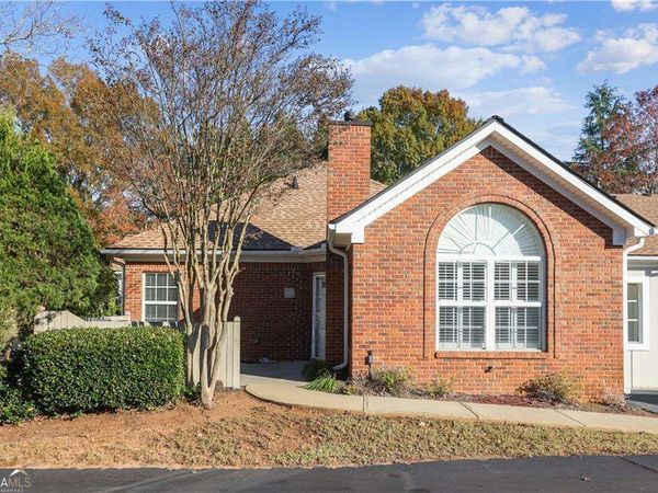 3712 Vineyards Lake Circle, Unit U2, Kennesaw, GA 30144