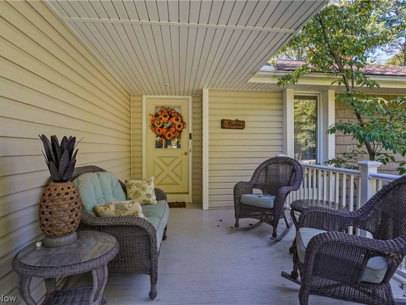 2944 Vincent Road, Silver Lake, OH 44224 Photo 2