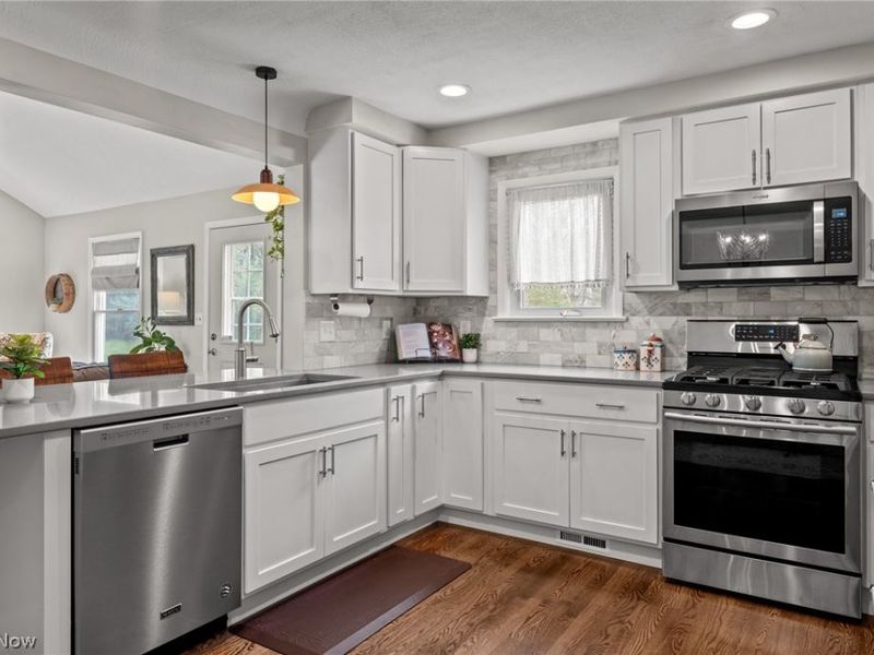 132 Atterbury Boulevard, Hudson, OH 44236 Photo 12