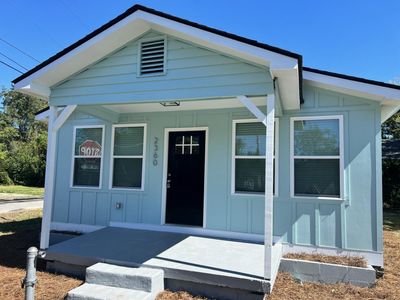 2363 Cosmopolitan Street, North Charleston, SC 29405