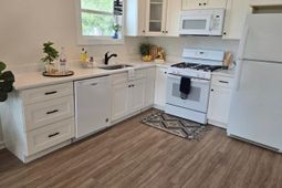 2363 Cosmopolitan Street photo 4