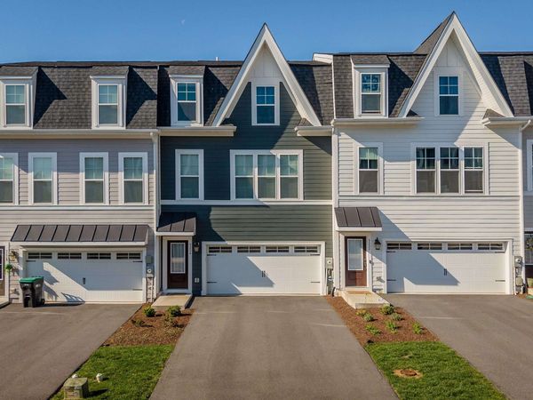 3224 MARION SQ, ROCKINGHAM, VA 22801