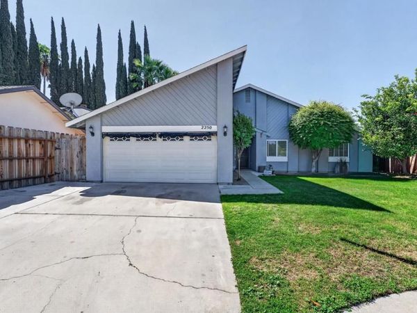 2250 Solitude Lane, Turlock, CA 95380