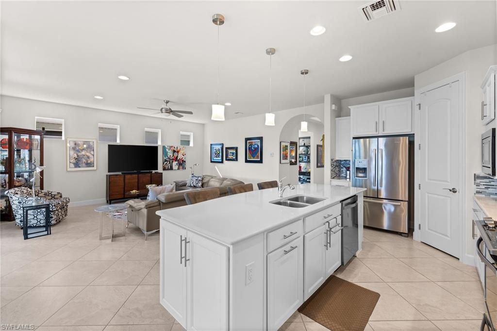 20075 Tavernier Dr, Estero, FL 33928 Photo