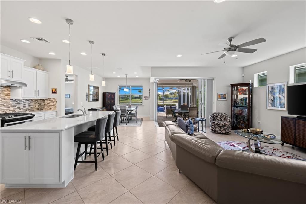 20075 Tavernier Dr, Estero, FL 33928 Photo