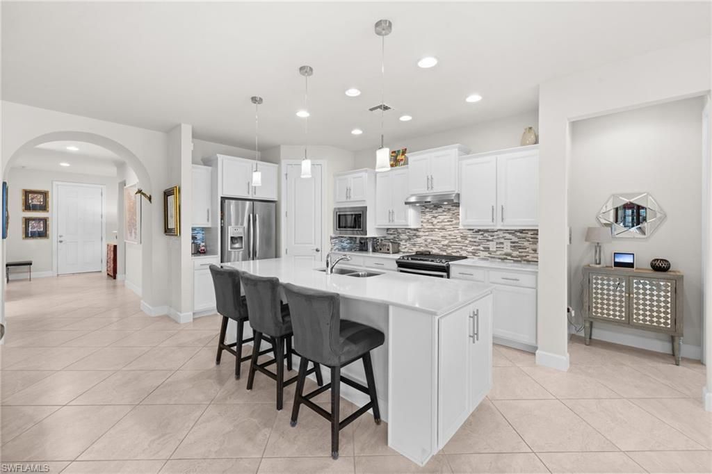 20075 Tavernier Dr, Estero, FL 33928 Photo