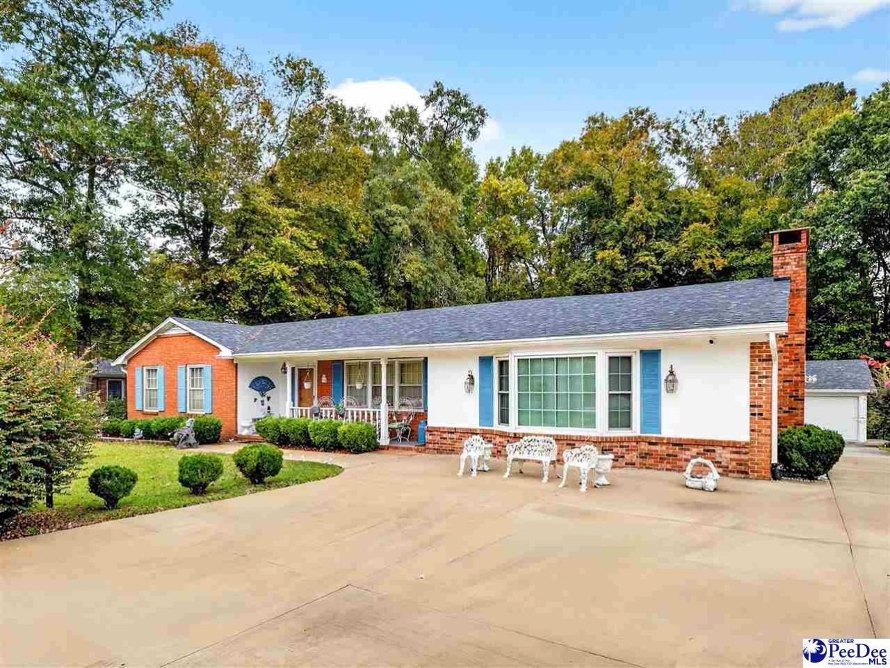 2405 Bennett Drive Photo 4