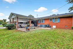 2405 Bennett Drive photo 4