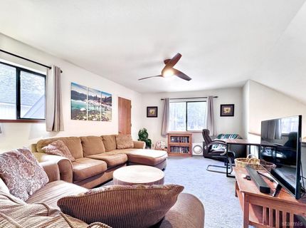 1148 Canarsee Street, South Lake Tahoe, CA 96150 Photo