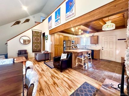 1148 Canarsee Street, South Lake Tahoe, CA 96150 Photo