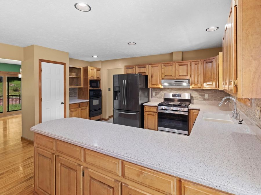 Property Image 16