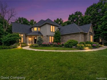 43169 Ashbury Drive, Novi, MI 48375