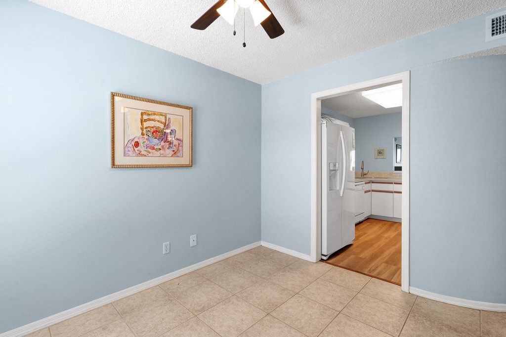 6122 S River Run Drive, Unit 203B, Sebastian, FL 32958 Photo