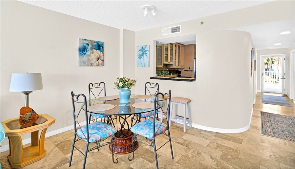 6003 N River Run Drive, Unit 6003, Sebastian, FL 32958 Photo