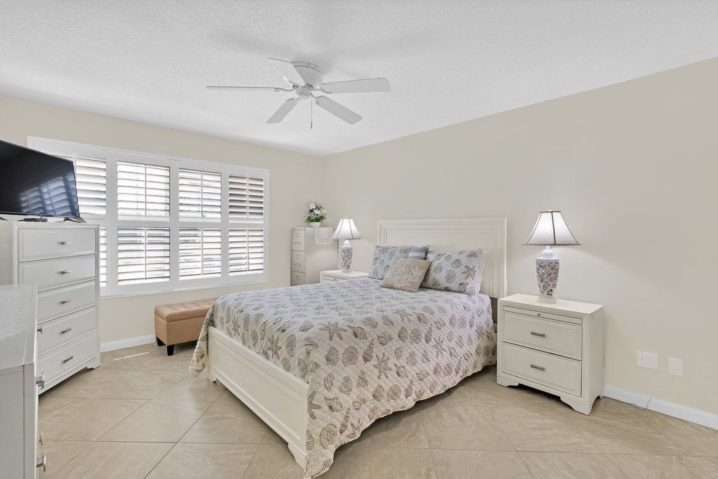 4949 Corsica Square, Vero Beach, FL 32967 Photo