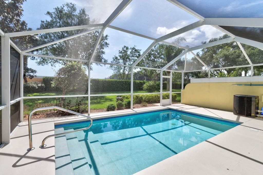 4949 Corsica Square, Vero Beach, FL 32967 Photo