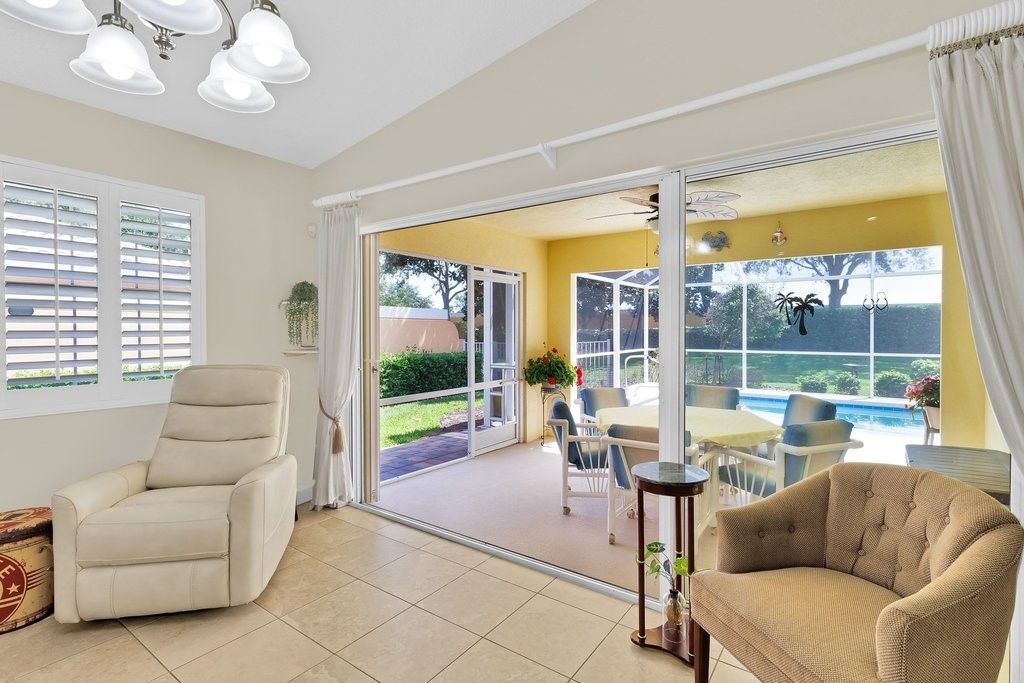 4949 Corsica Square, Vero Beach, FL 32967 Photo