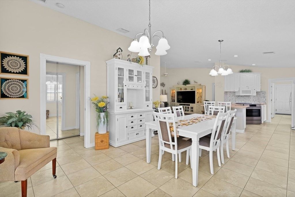 4949 Corsica Square, Vero Beach, FL 32967 Photo