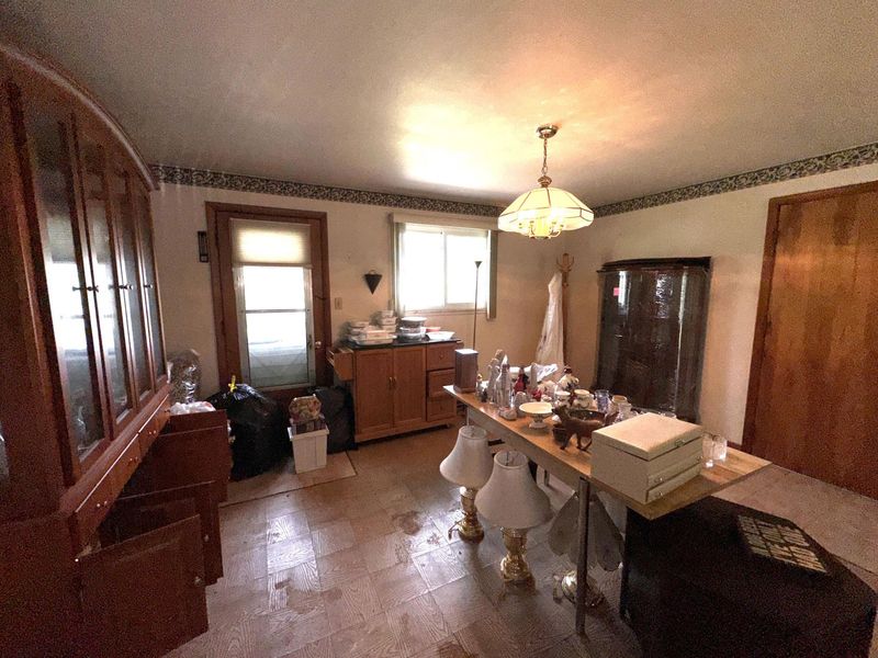 2351 Carriage Hill Drive, Bellefontaine, OH 43311 Photo 8