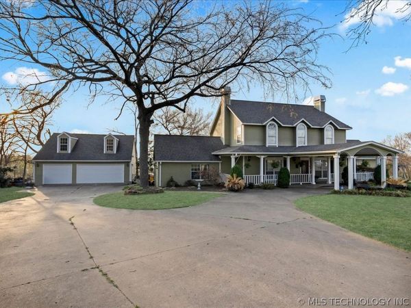 22972 Woodridge Drive, Claremore, OK 74019
