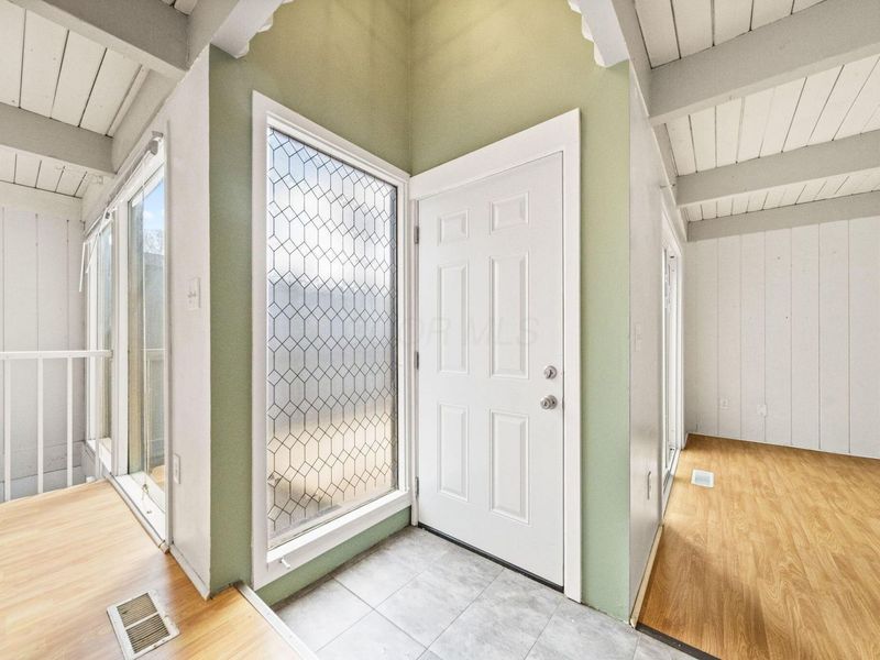 5421 Worthington Forest Place E, Columbus, OH 43229 Photo 10