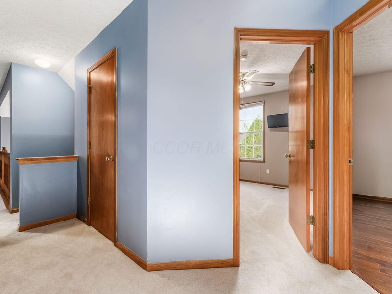 1240 Reserve Drive, Reynoldsburg, OH 43068 Photo 32