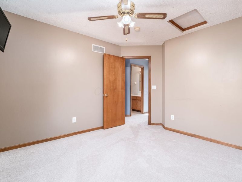 1240 Reserve Drive, Reynoldsburg, OH 43068 Photo 41