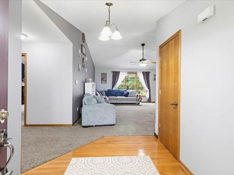 32000 N Middlesworth Road, West Mansfield, OH 43358 Photo 13