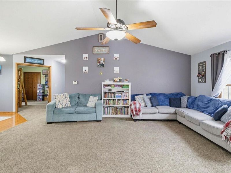 32000 N Middlesworth Road, West Mansfield, OH 43358 Photo 15