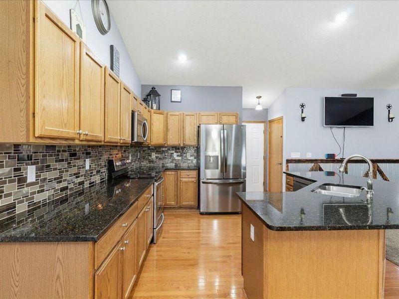 32000 N Middlesworth Road, West Mansfield, OH 43358 Photo 17