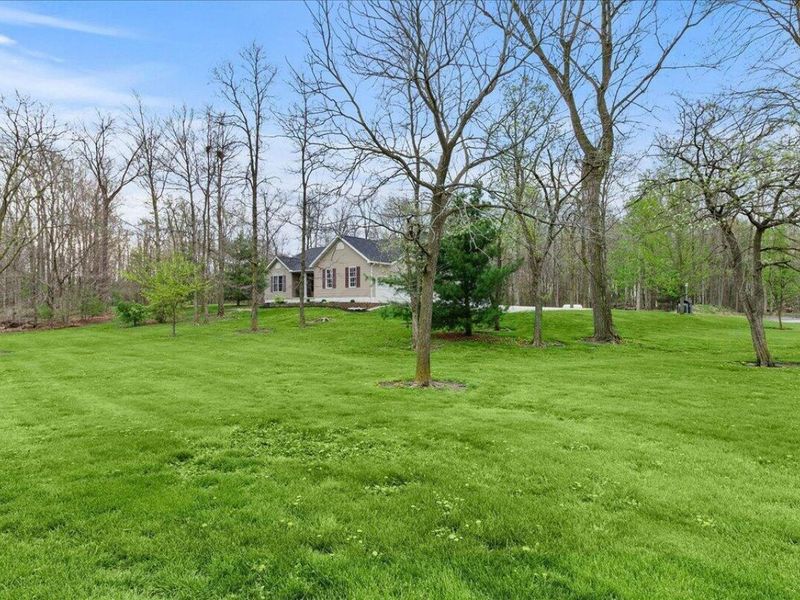 32000 N Middlesworth Road, West Mansfield, OH 43358 Photo 2