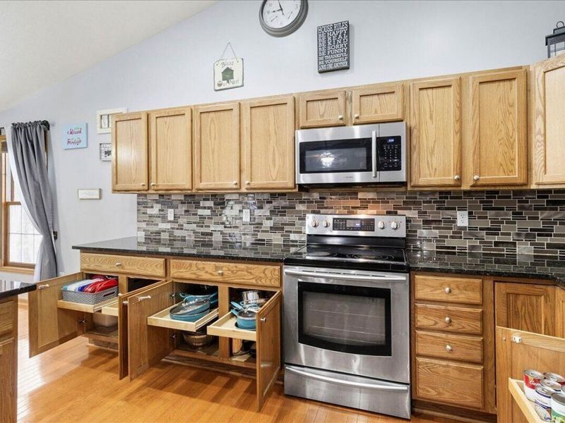 32000 N Middlesworth Road, West Mansfield, OH 43358 Photo 21