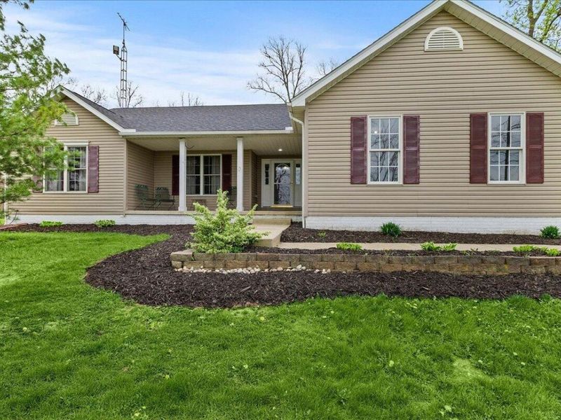 32000 N Middlesworth Road, West Mansfield, OH 43358 Photo 3