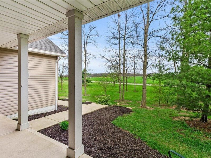 32000 N Middlesworth Road, West Mansfield, OH 43358 Photo 9