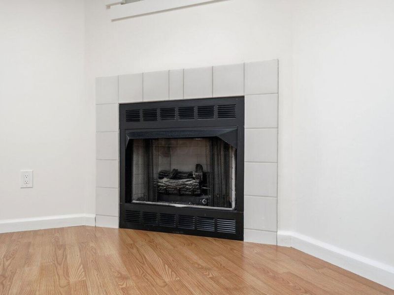 343 Oak Village Drive, Columbus, OH 43207 Photo 36