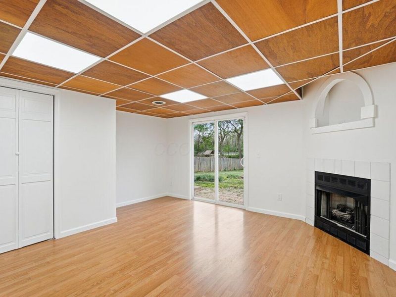 343 Oak Village Drive, Columbus, OH 43207 Photo 37