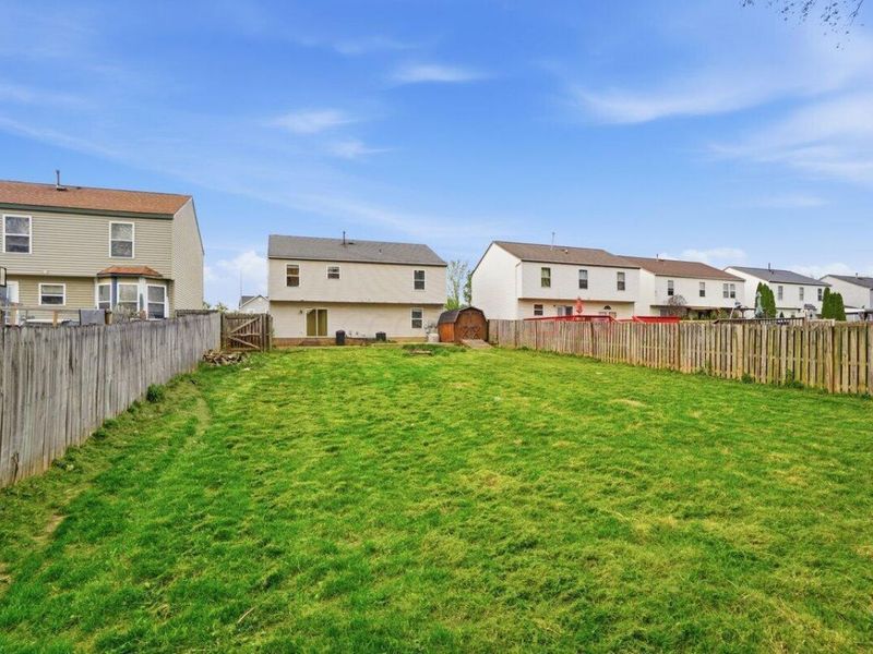 343 Oak Village Drive, Columbus, OH 43207 Photo 44