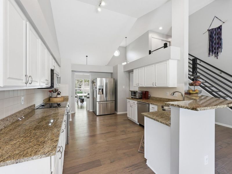 6239 Pirthshire Street, Dublin, OH 43016 Photo 11