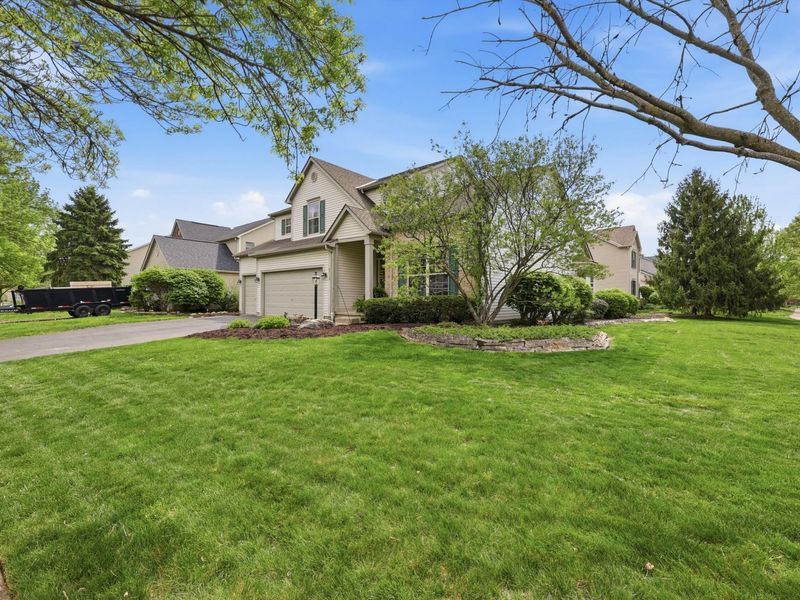 6239 Pirthshire Street, Dublin, OH 43016 Photo 3