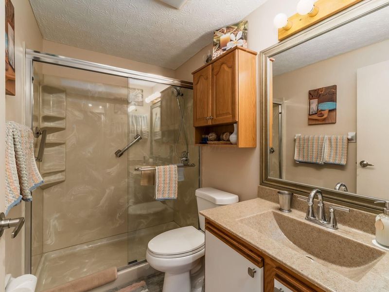 708 Cherry Hollow Road, Unit # A, Columbus, OH 43228 Photo 22