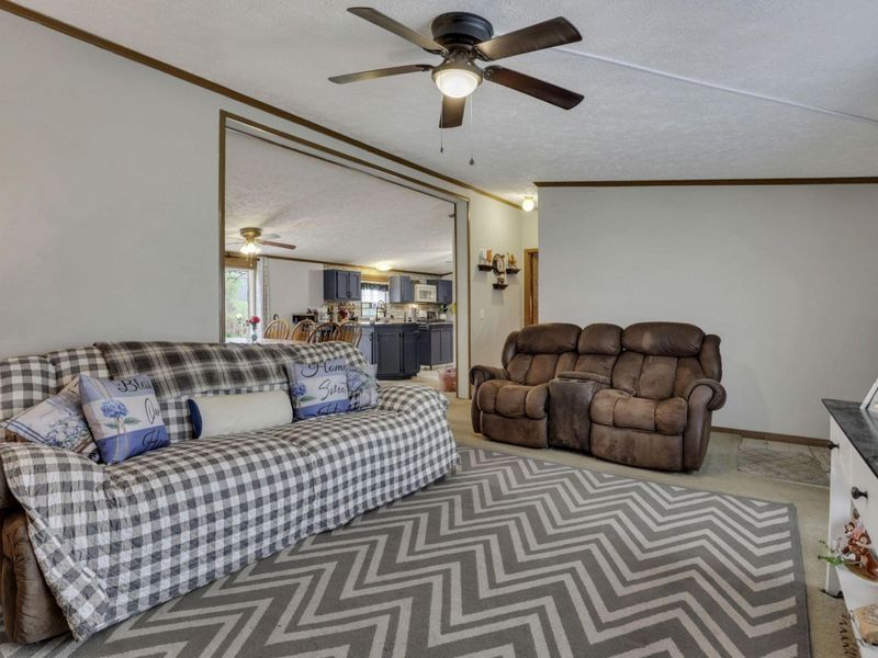 8405 Friendship Drive, New Concord, OH 43762 Photo 10