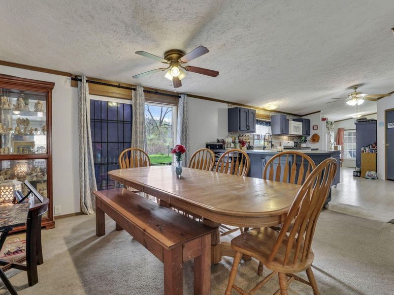 8405 Friendship Drive, New Concord, OH 43762 Photo 12