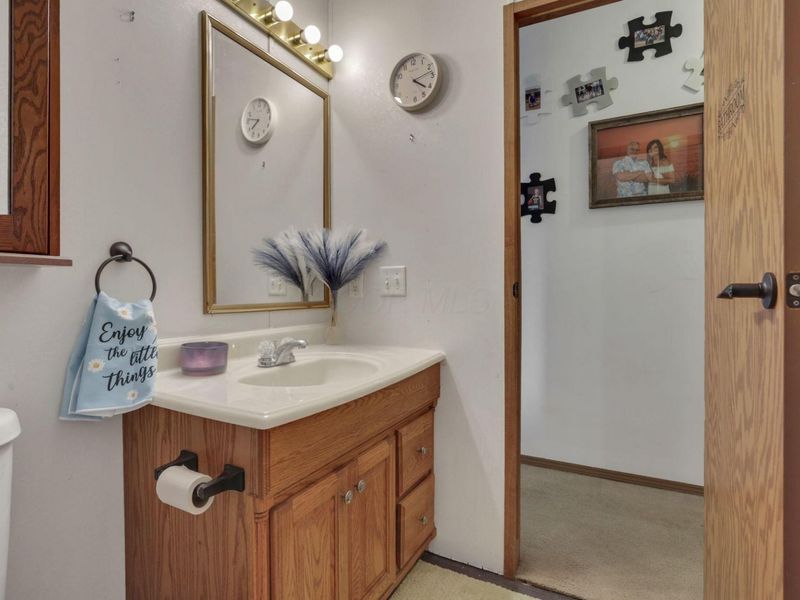 8405 Friendship Drive, New Concord, OH 43762 Photo 25