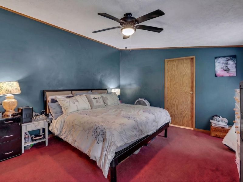 8405 Friendship Drive, New Concord, OH 43762 Photo 27