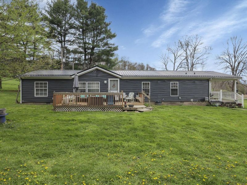 8405 Friendship Drive, New Concord, OH 43762 Photo 39