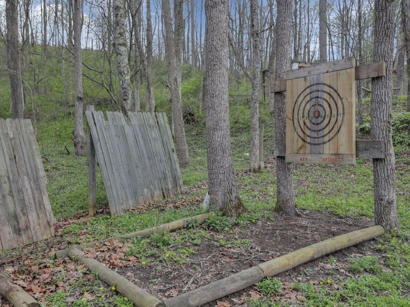 8405 Friendship Drive, New Concord, OH 43762 Photo 42