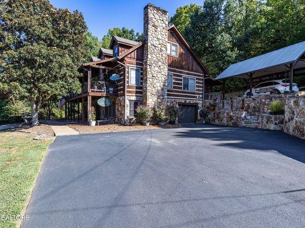 1750 Ambrose Lane, Dandridge, TN 37725