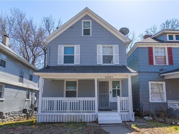 3221 E 11 Street, Kansas City, MO 64127